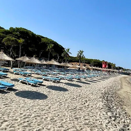 Апартаменты Relax Apartment, Side Sea View, Golem, Albania Голем