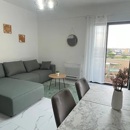 Relax Apartment, Side Sea View, Golem, Albania