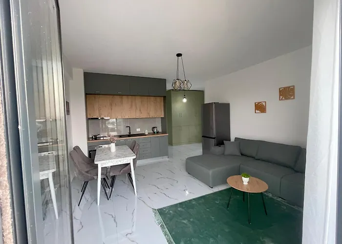 Relax Apartment, Side Sea View, Golem, Albania Apartamento